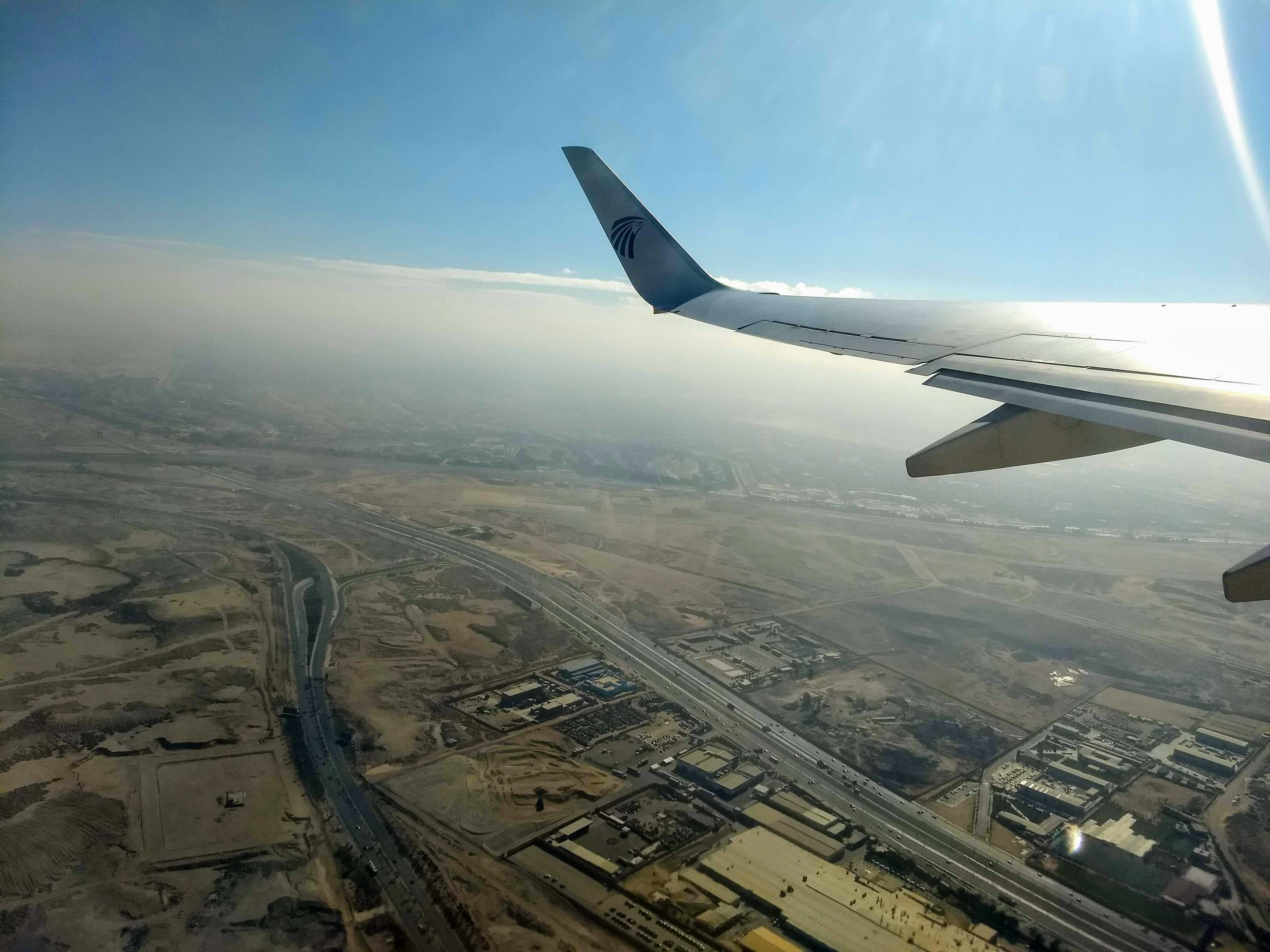 कैरो वरून टेकऑफ करताना